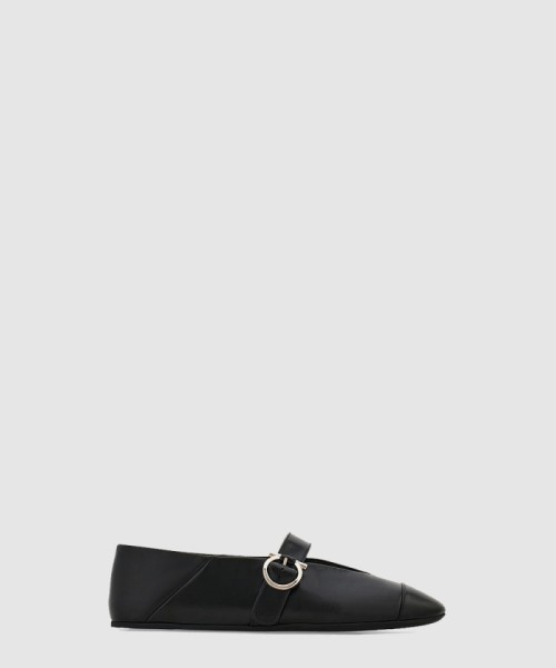 [FERRAGAMO-페레가모]간치니 발레 플랫 01J947