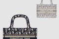 [DIOR-디올]북 토트백 미니 S5475