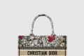 [DIOR-디올]북 토트백 미듐 M1296
