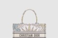 [DIOR-디올]북 토트백 미듐 M1296