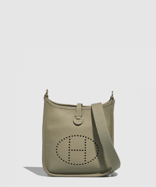 [HERMES-에르메스]미니 에블린백 클레망스