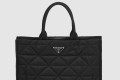 [PRADA-프라다]탑스티치 리나일론 쇼핑백 2VG096