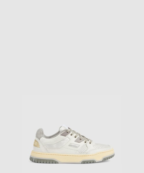 [GUCCI-구찌]디스트레스드 디테일 스니커즈 765340