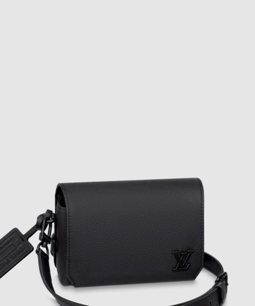 [LOUIS VUITTON-루이비통]패스트라인 웨어러블 월릿 M82085