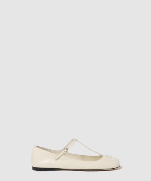 [MIUMIU-미우미우]가죽 발레리나 5F136E