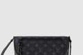 [LOUIS VUITTON-루이비통]펄스 메신저 M12681