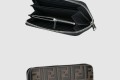 [FENDI-펜디]지퍼 어라운드 7M0210
