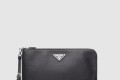 [PRADA-프라다]스몰 사피아노 가죽 파우치 2NH023