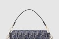 [FENDI-펜디]바게트백 미듐 8BR600