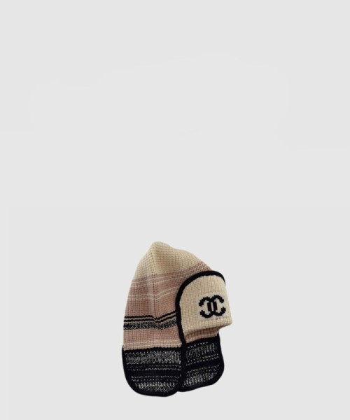 [CHANEL-샤넬]귀달이 모자 AA2338