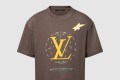 [LOUIS VUITTON-루이비통]워시드 엠벨리시드 코튼 티셔츠 1AHCL5