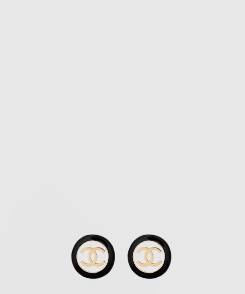 [CHANEL-샤넬]블랙 앤 화이트 버튼 라운드 이어링 ABC997
