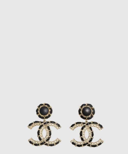 [CHANEL-샤넬]더블 C 메탈 양가죽 귀걸이 AB2986
