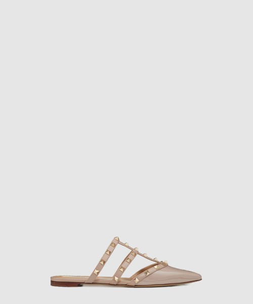 [VALENTINO-발렌티노]락스터드 에나멜 가죽 스터드 뮬