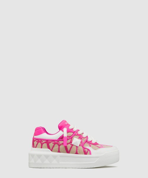 [VALENTINO-발렌티노]나파 가죽 V 로고 스니커즈