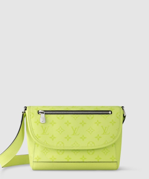 [LOUIS VUITTON-루이비통]펄스 메신저 M14079